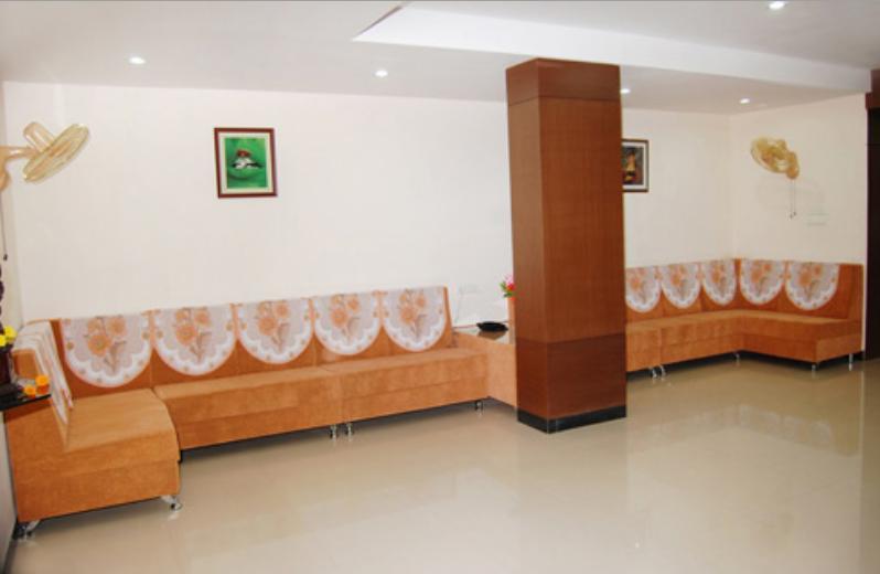 فندق Kākinādaفي  Balaji Grand المظهر الخارجي الصورة